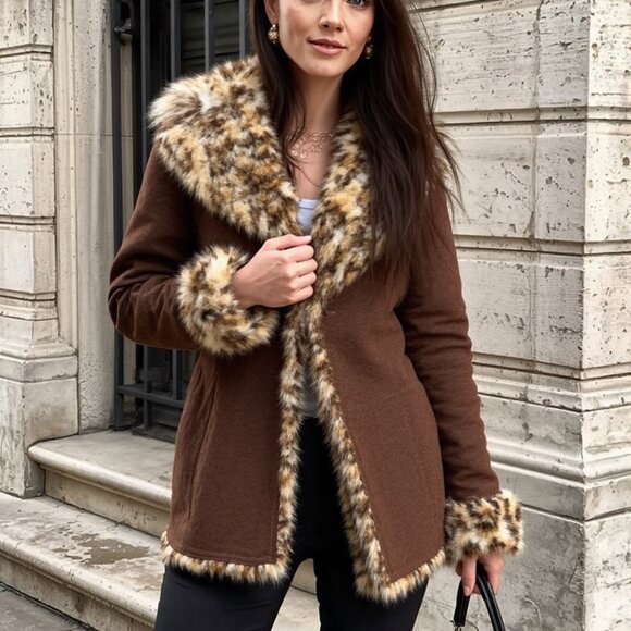 GUESS Women's Suede Leather Jacket with Animal Faux Fur Lining - NWT - M - Picture 1 of 9